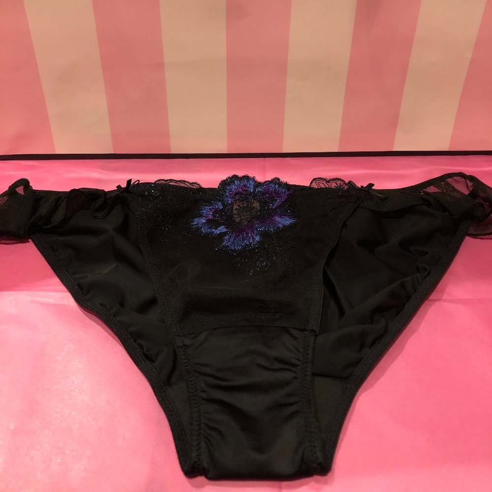 VICTORIA'S SECRET SET TWO - Picture 3 of 10